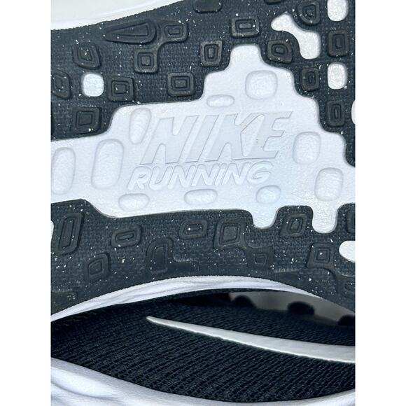Nike Revolution 6 Womens Running Sneaker Shoe 10 Black White Lace-Up DC3729-003 - Picture 12 of 13